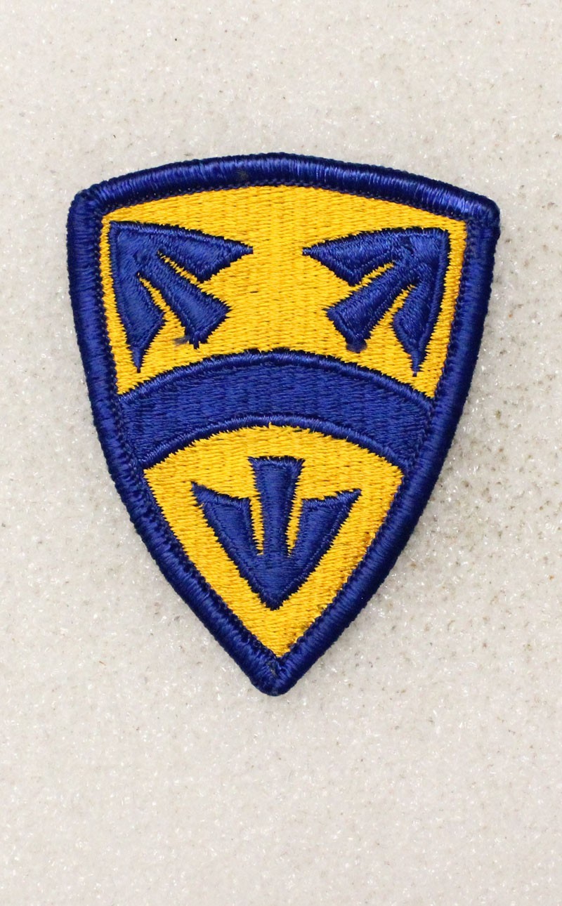 Army patch 5428 - 15th Support Brigade w/merrowed edge