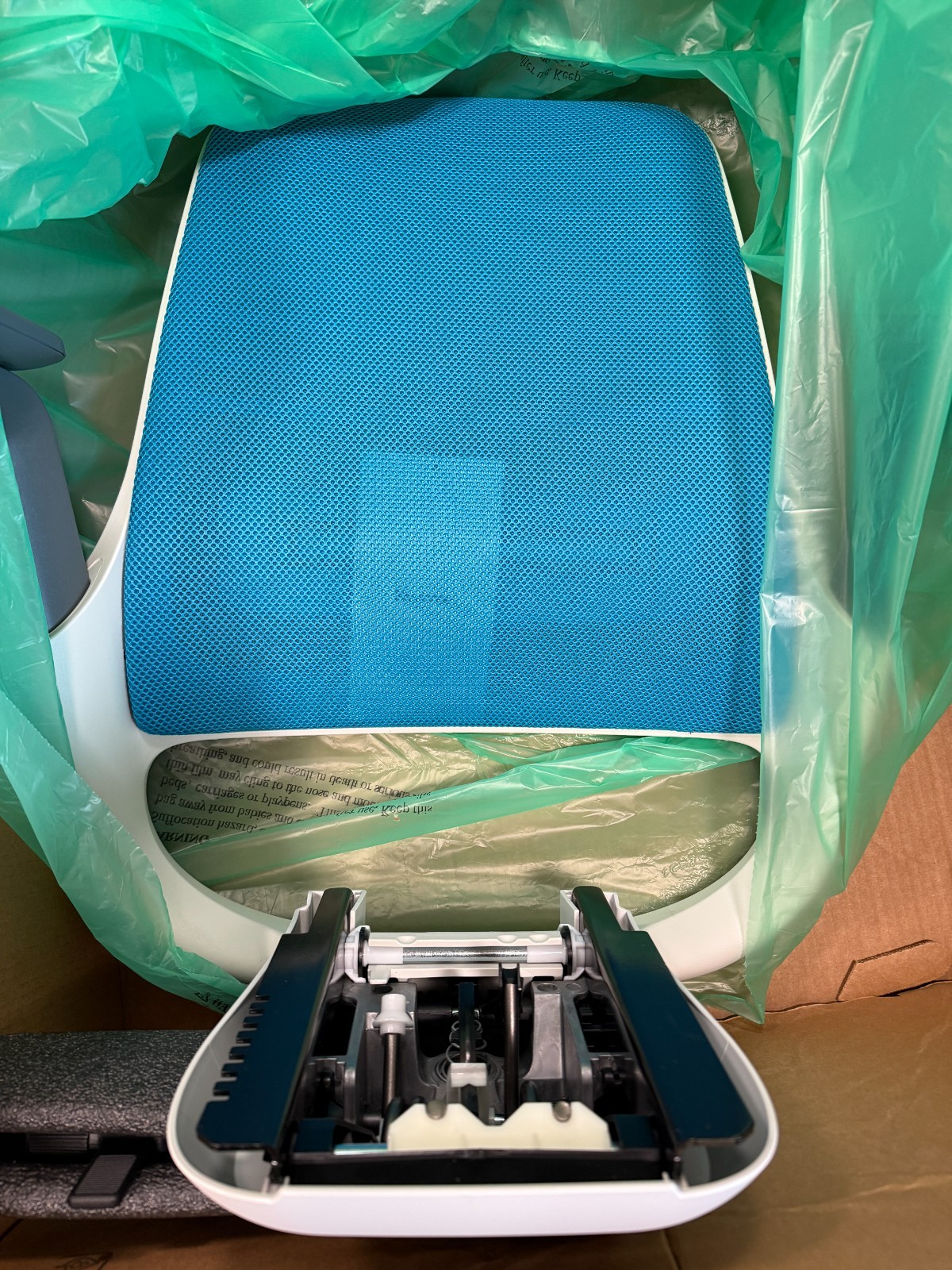 BRAND NEW Steelcase Series 1 Chair - 5S21 Blue Jay fabric & 6205 Seagull base