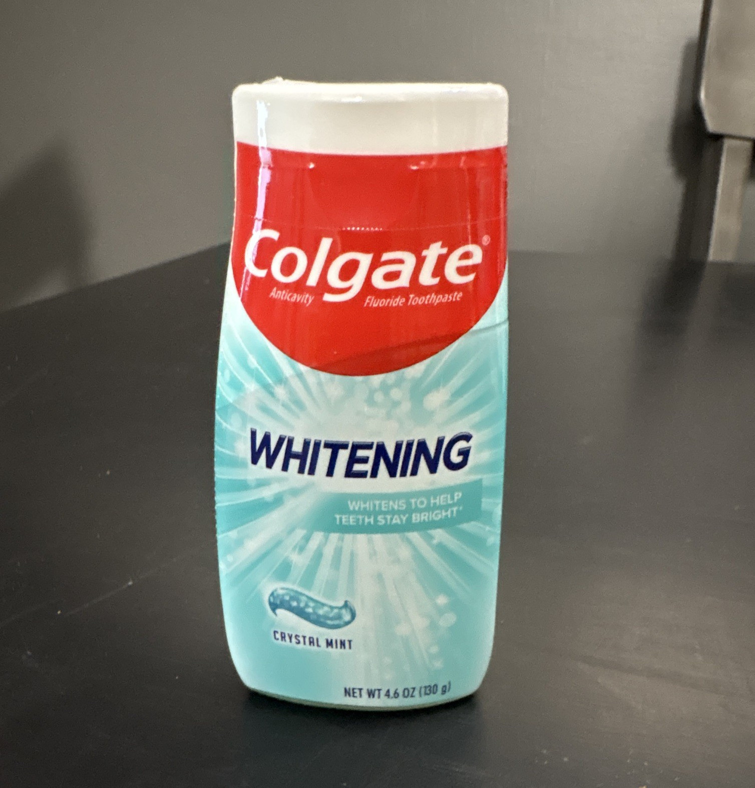 Colgate Whitening Fluoride Toothpaste Crystal Mint 4.6 oz Teeth Whitening