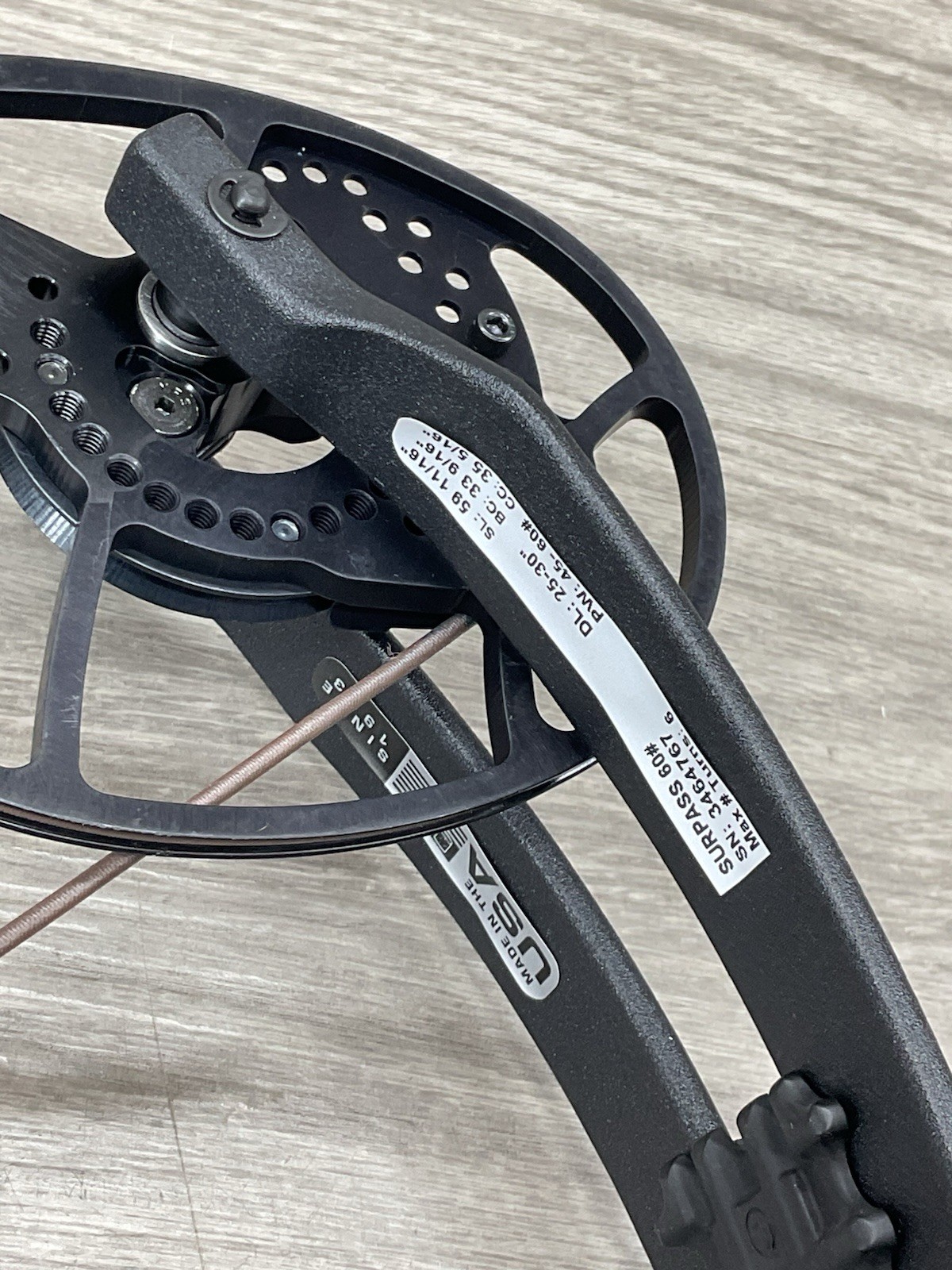 Bear Archery Surpass Compound Bow Right Hand
