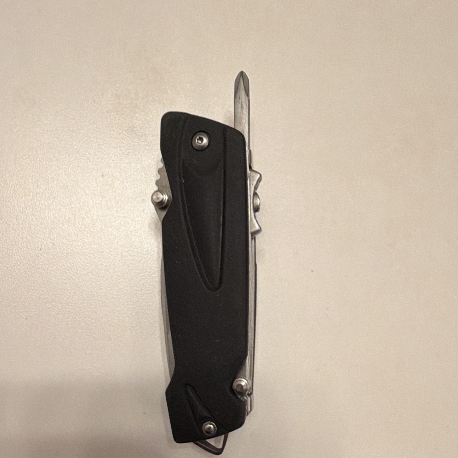 Buck Folding Multi-Tool Pliers with Knife Blade, Black Handle
