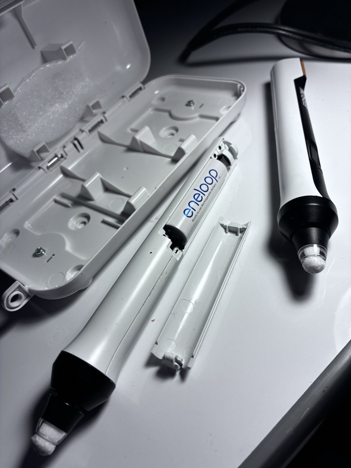 Epson Easy Interactive Pen Kit W/magnetic box ELPPN05