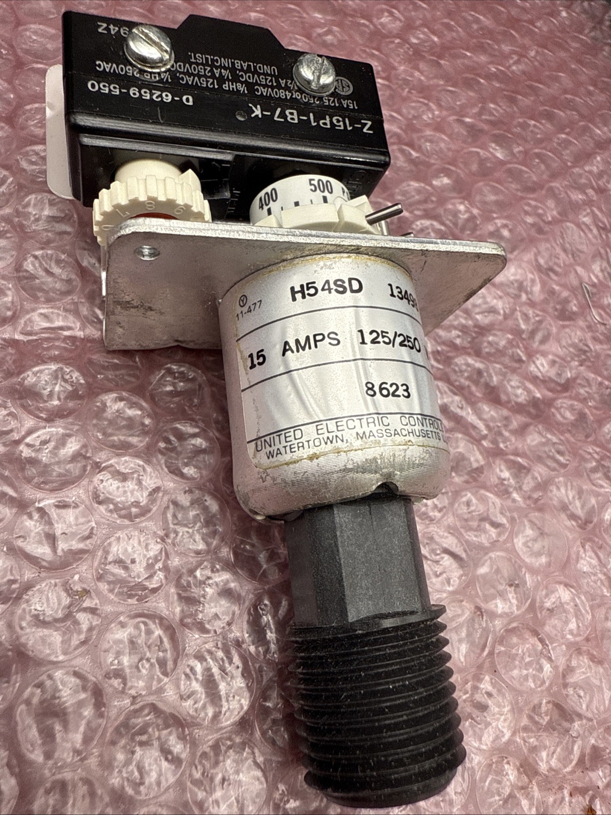 United Electric Controls H54SD 13498 Pressure Switch New Open Box