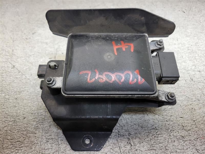 2015-2017 Hyundai Azera Rear Driver Assist Blind Spot Alert 95811-E7000