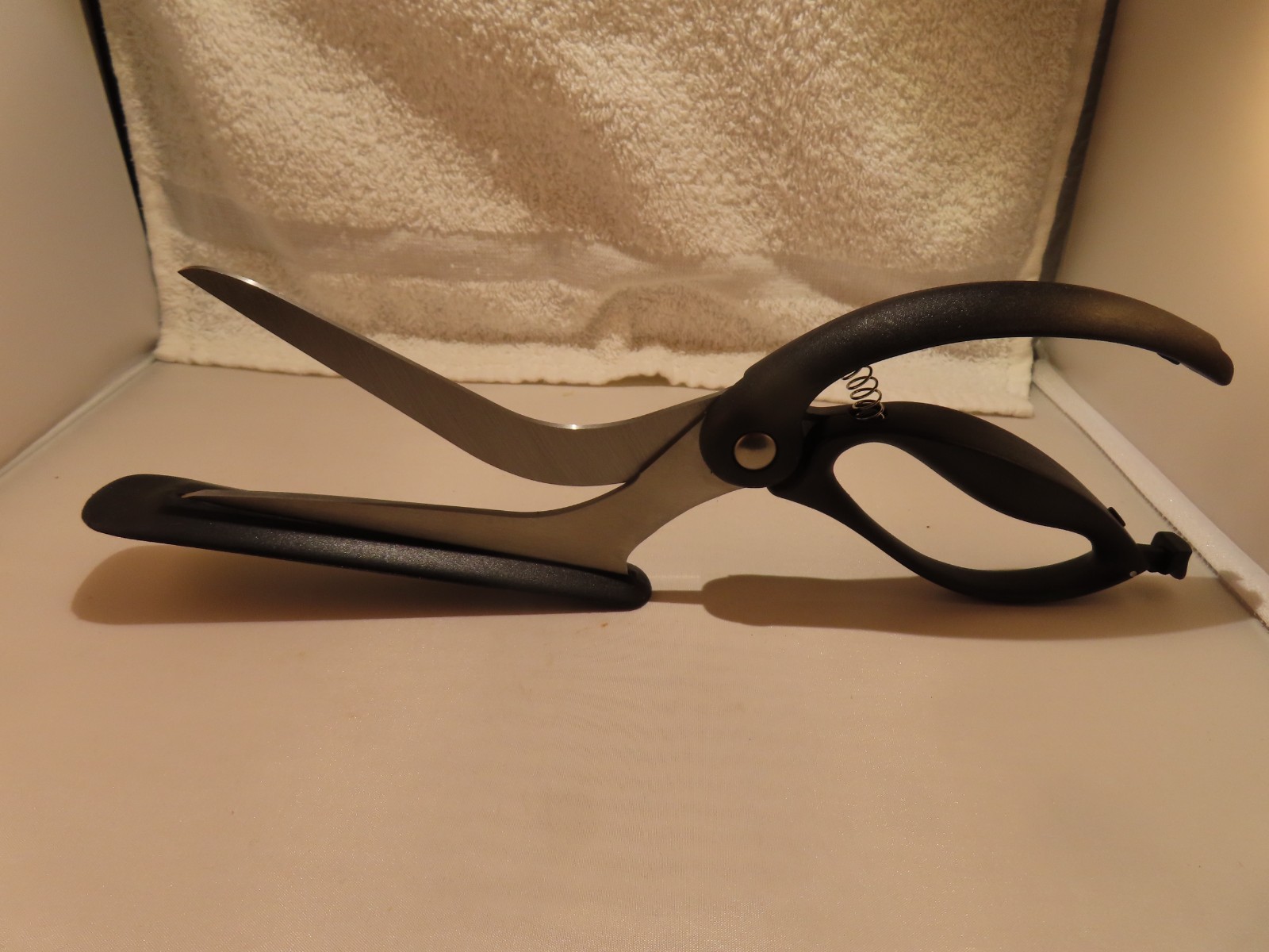 Dreamform brand 12-inch Pizza Shears / Cutting Scissors