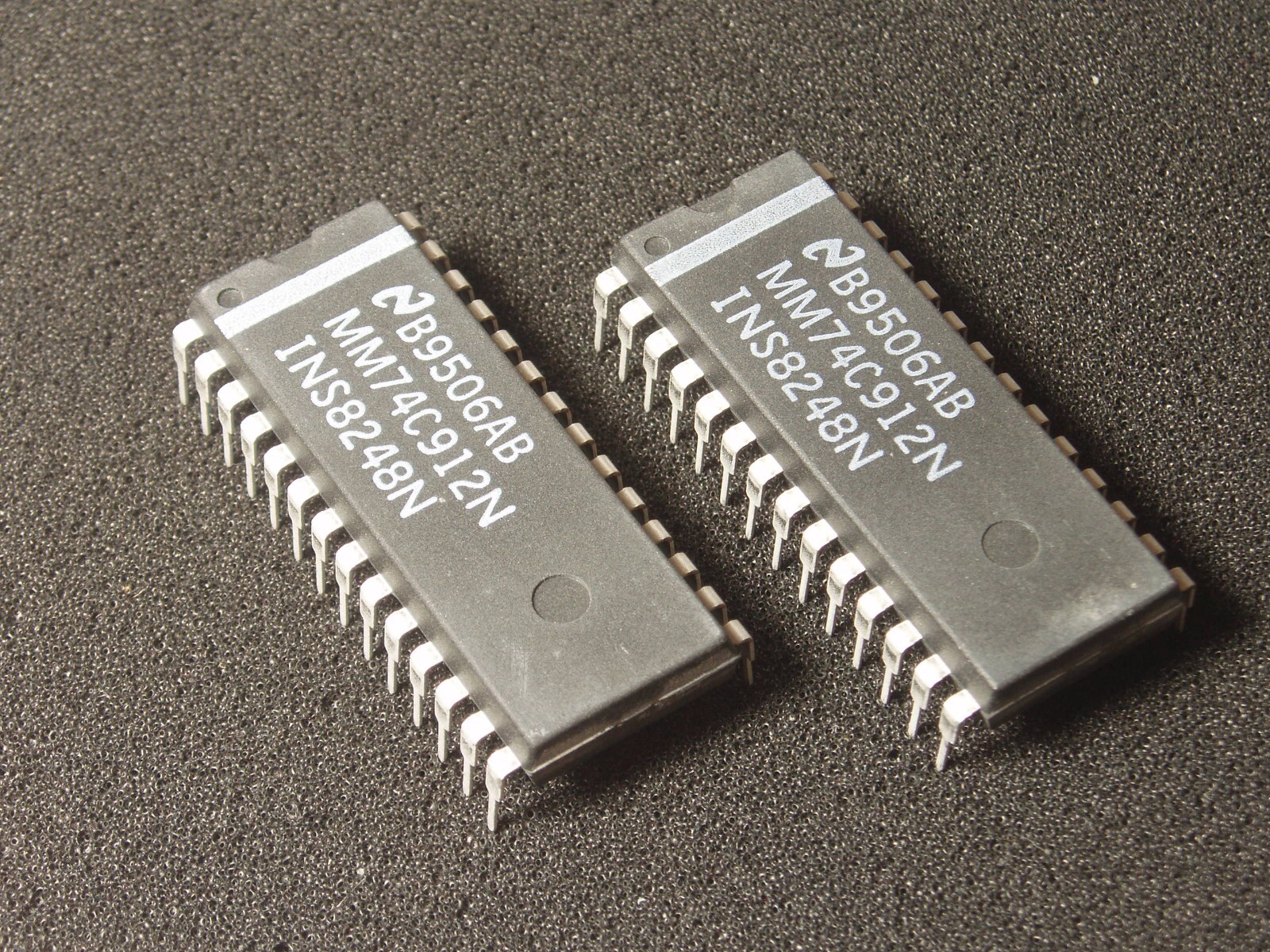 Qty 2: National Semi MM74C912N 6-Digit BCD Display Controller/Driver NOS