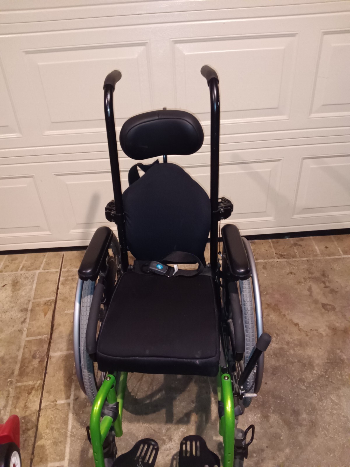 14x16” quickie-2 folding wheelchair