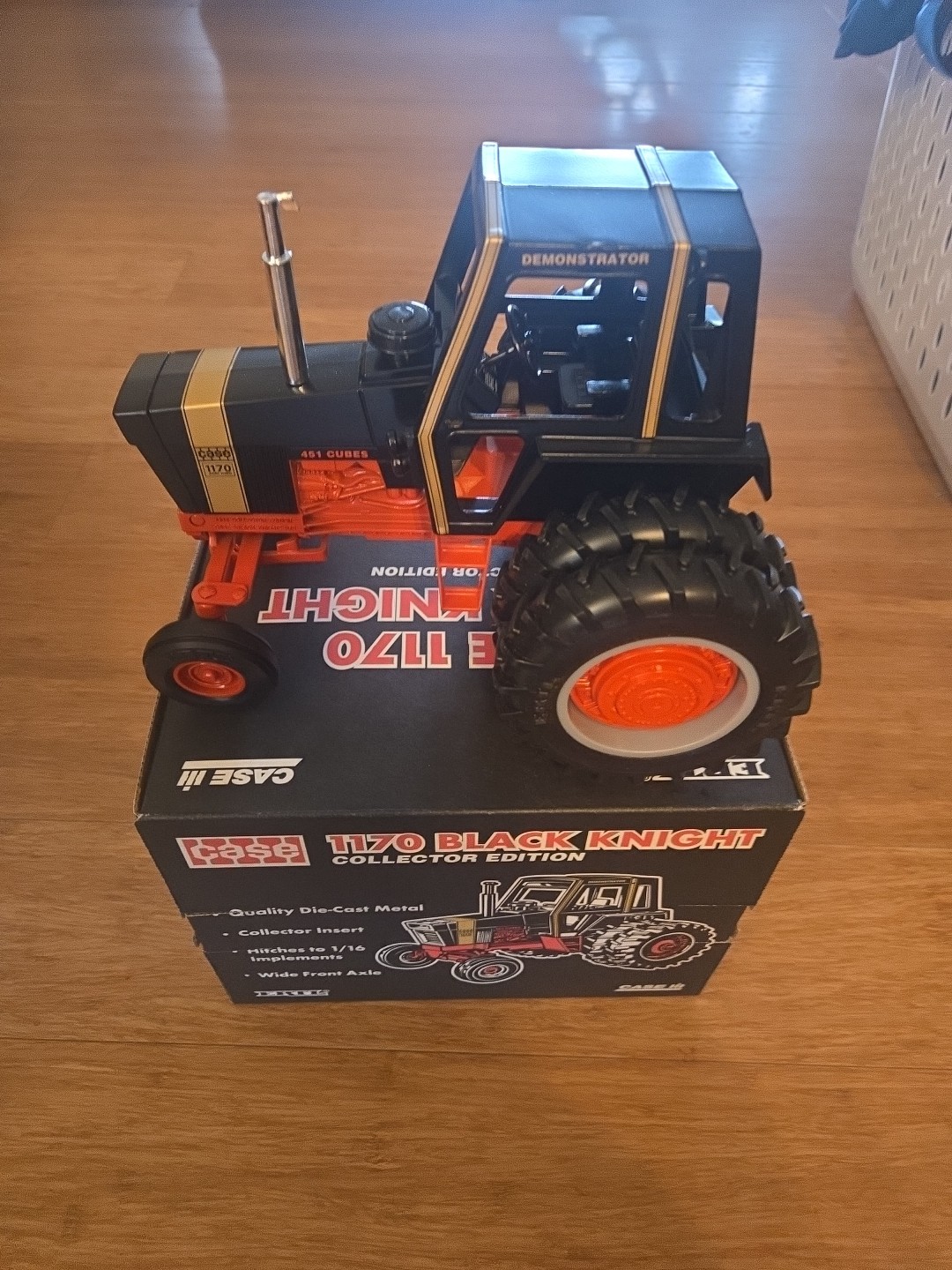 ERTL Case 1170 Black Knight Tractor – 1/16 Collector Edition, Dual Rear Tires