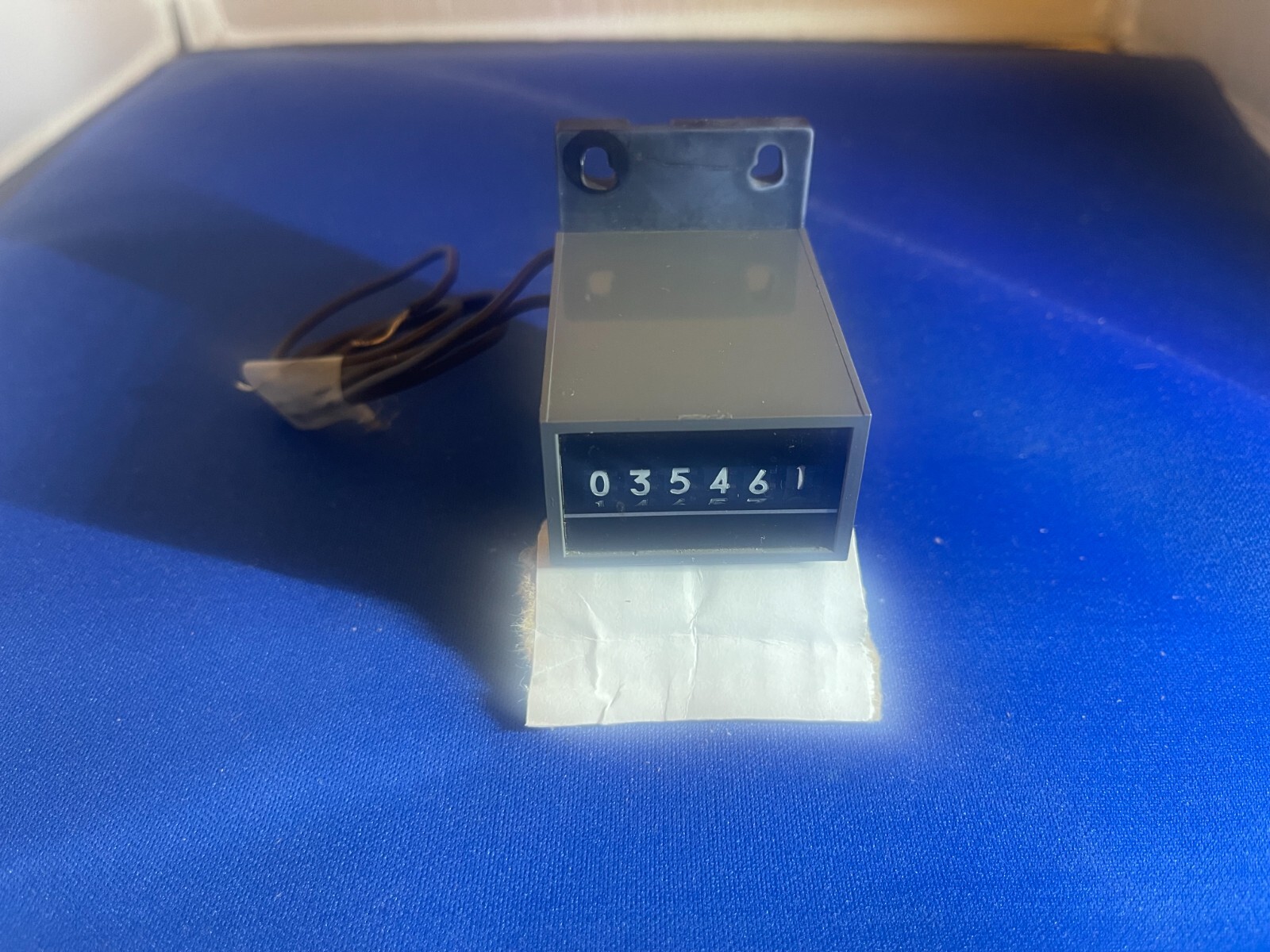 COUNTER 6 Digit,Base Mount,24VAC 2PAT1  (GRAINGER PART #)