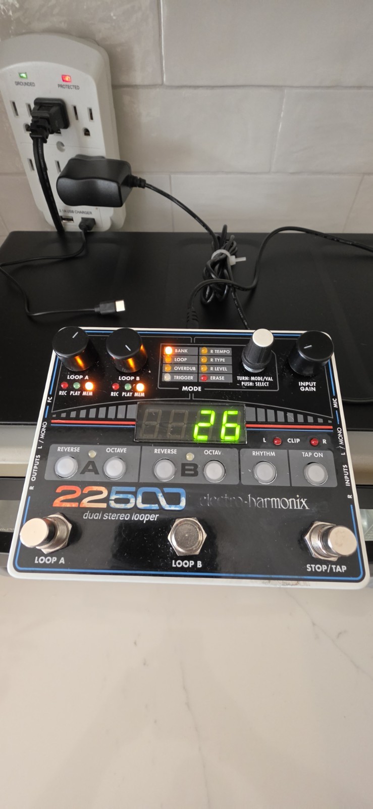 Electro Harmonix EHX 22500 Dual Independant Stereo Looper Pedal W/box