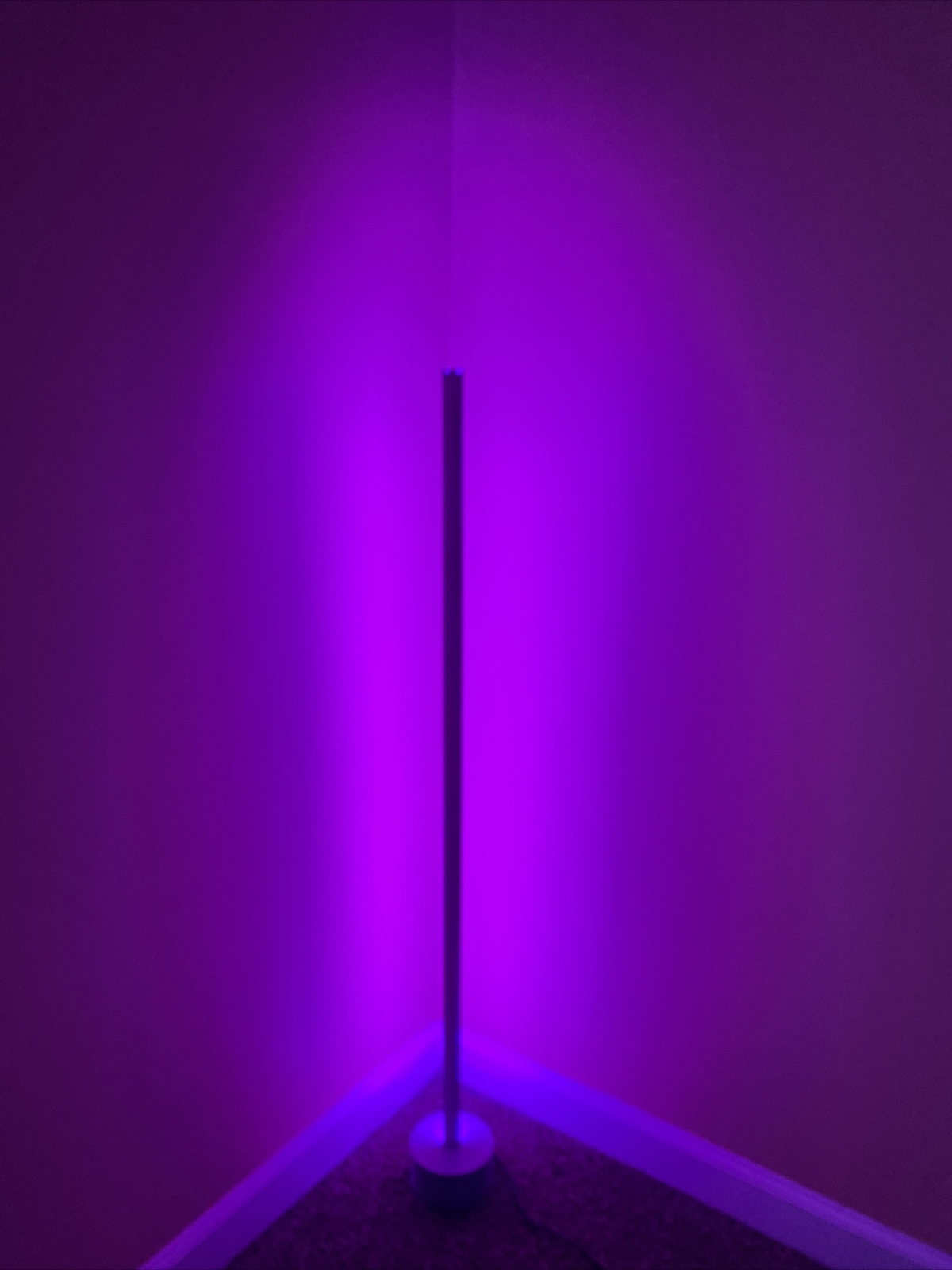 led corner floor lamp