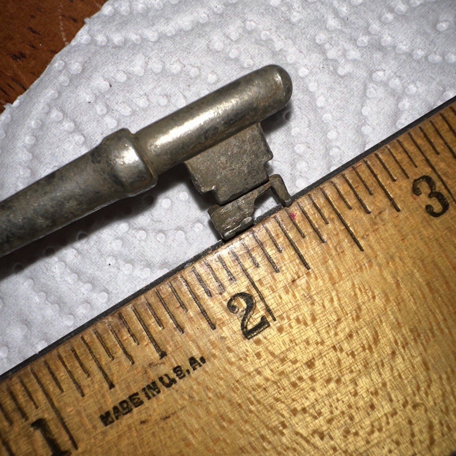 Antique Sargent Skeleton Key #8 Solid Barrel