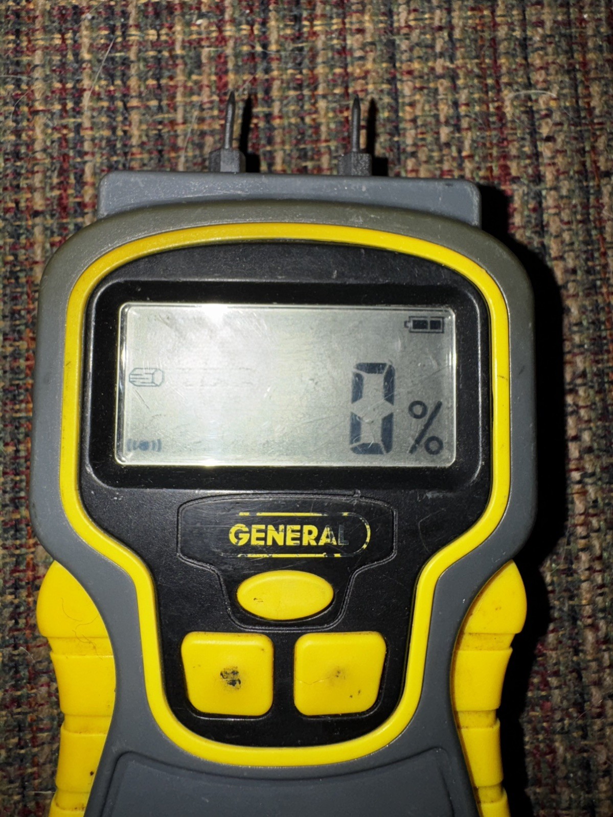 General Tools MMD4E Pin Type Digital Moisture Meter Wood Drywall