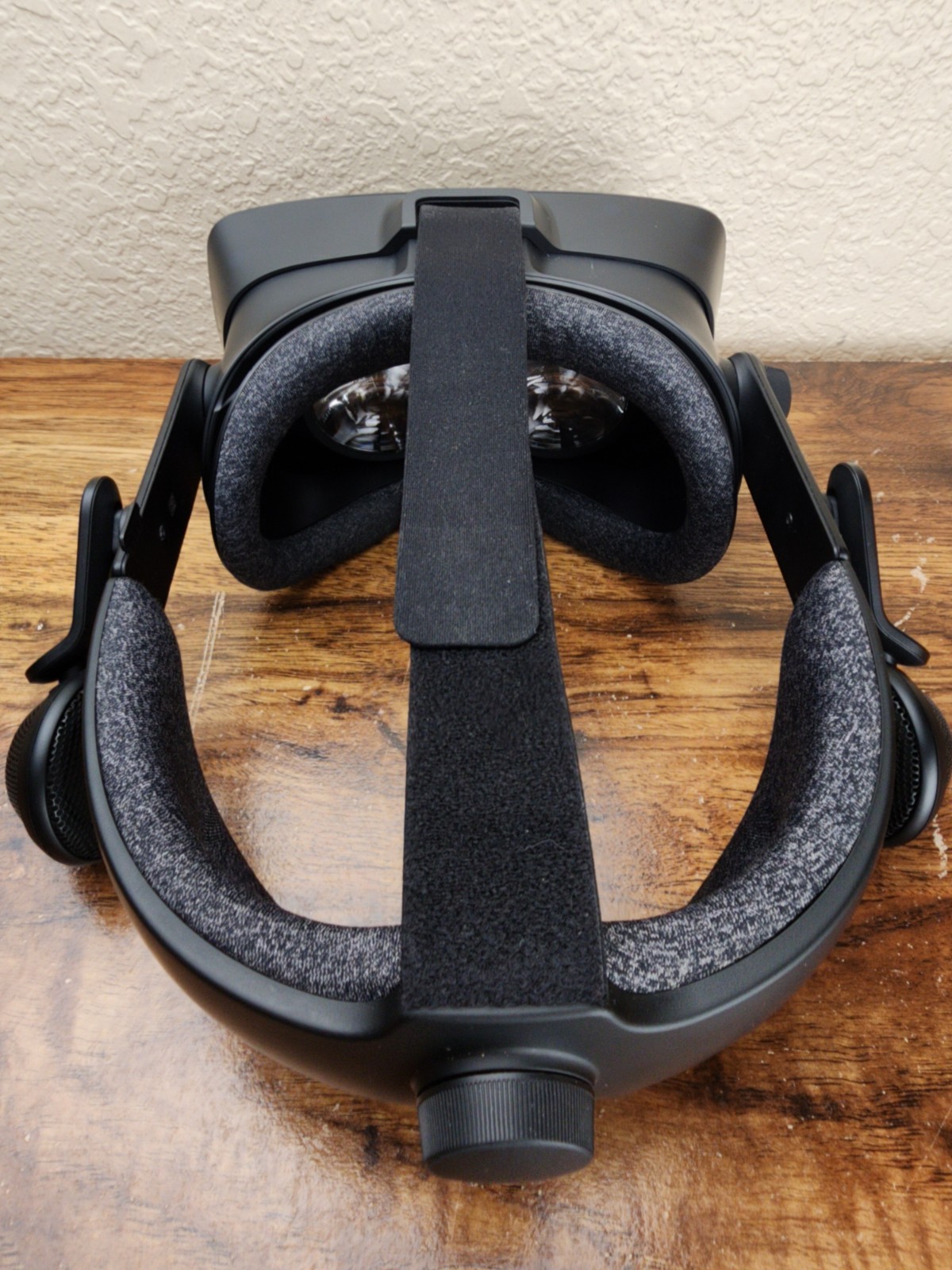 Valve Index Headset HMD With All Cables Good Condition Fully Working