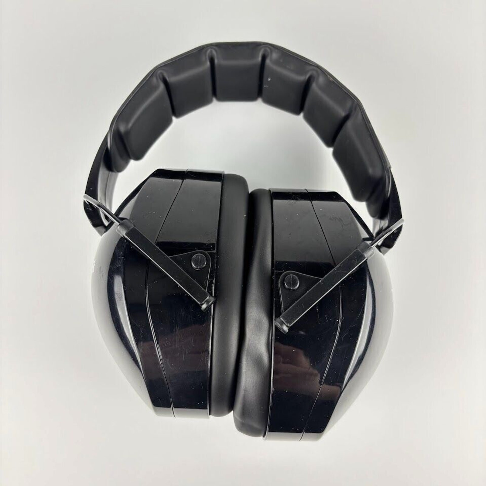 Winchester Ear Muff Firing Range Hearing Protection Black Adjustable