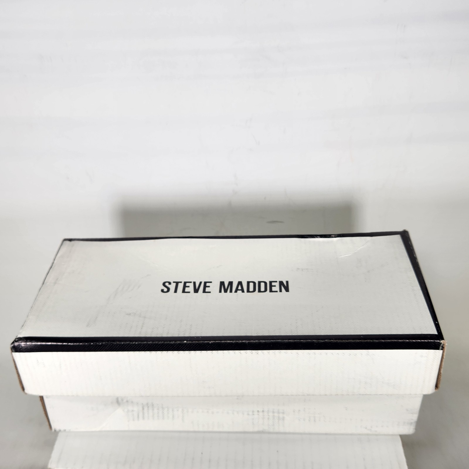 Size 8.5 - Steve Madden Hadyn - Cream Multi Woven