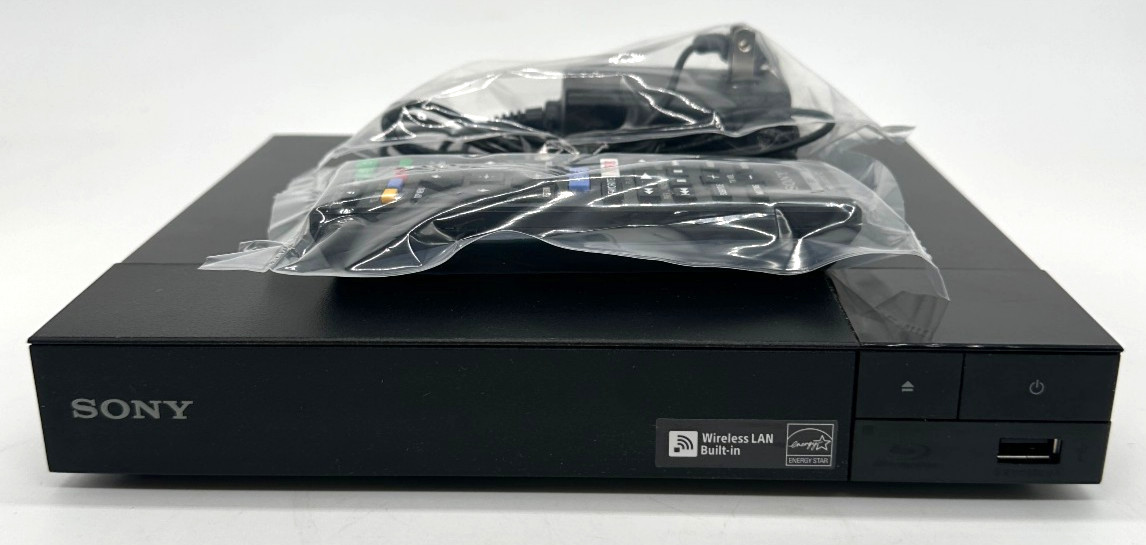 Sony BDP-S3700 Blu-Ray / DVD Player with Built-In Wireless LAN