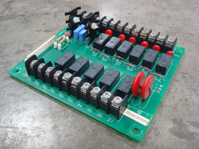 USED York 031-00932-002 Control Relay Board w/o power wires