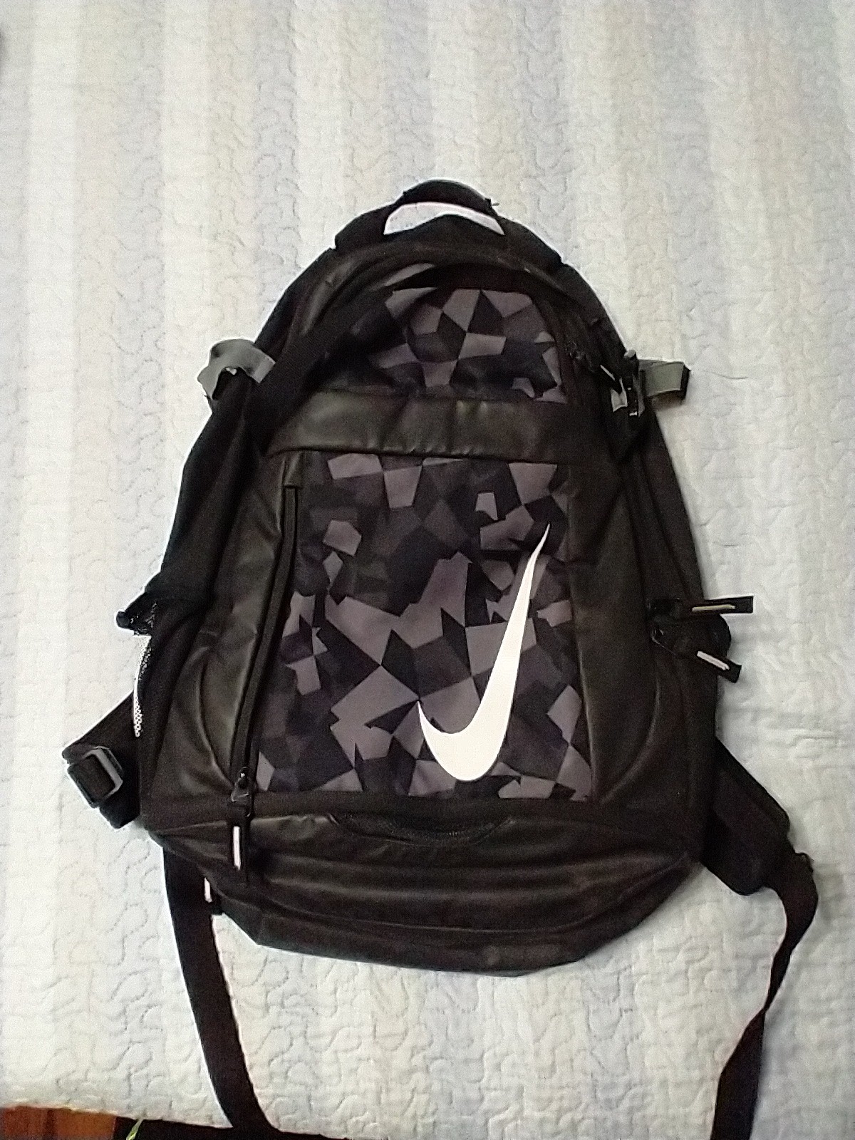 Nike Bsbl Black/Grey Camo Backpack with Multiple Compartments Used