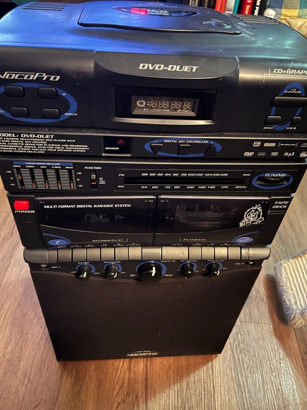 Vintage VocoPro DVD-Duet Multi-Format Digital Karaoke System