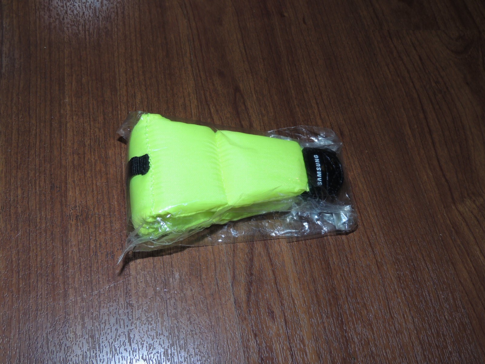 New - Genuine Samsung Waterproof Floating Wrist Strap - Yellow