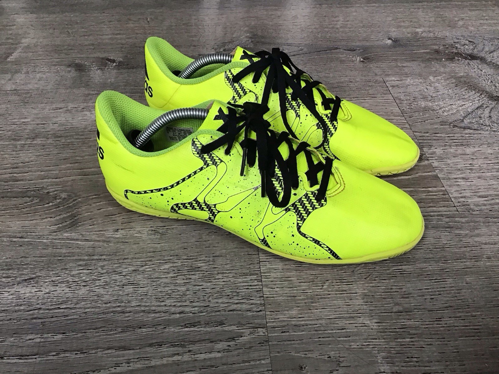 ADIDAS Mens Size 6 X 15.4 IN B32938 Yellow Black Indoor Soccer Shoes Cleats