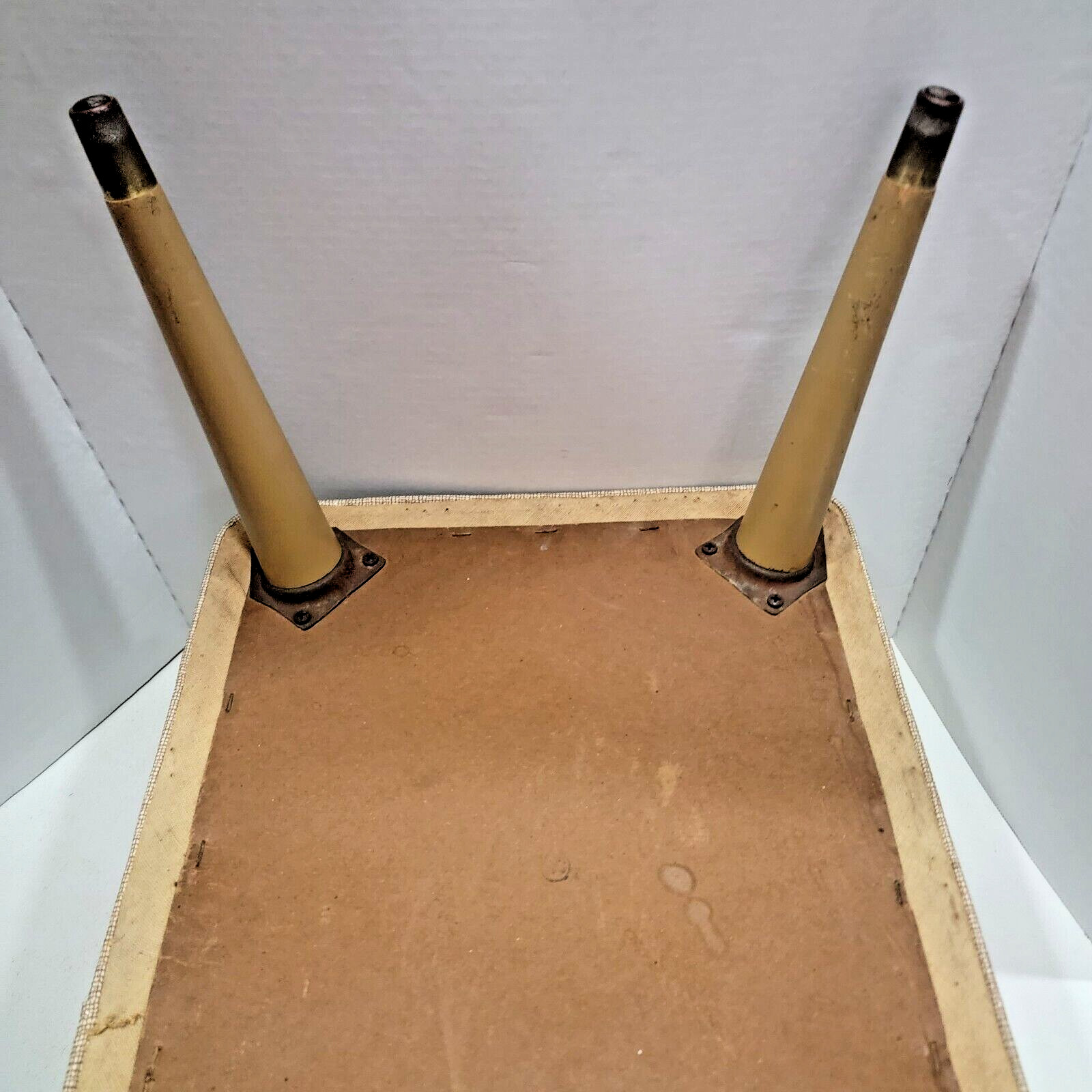 Vintage Beige Vinyl Sewing Seat Hassock Ottoman w/Storage