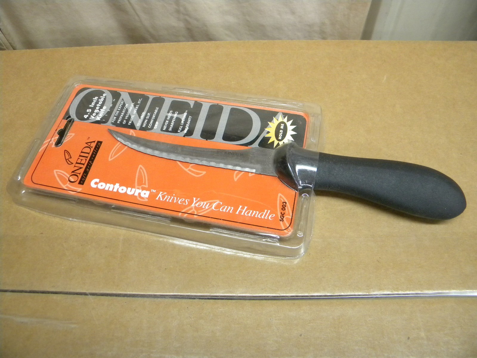 ONEIDA Vegetable / Fruit Knife With Black Nylon 4.5"