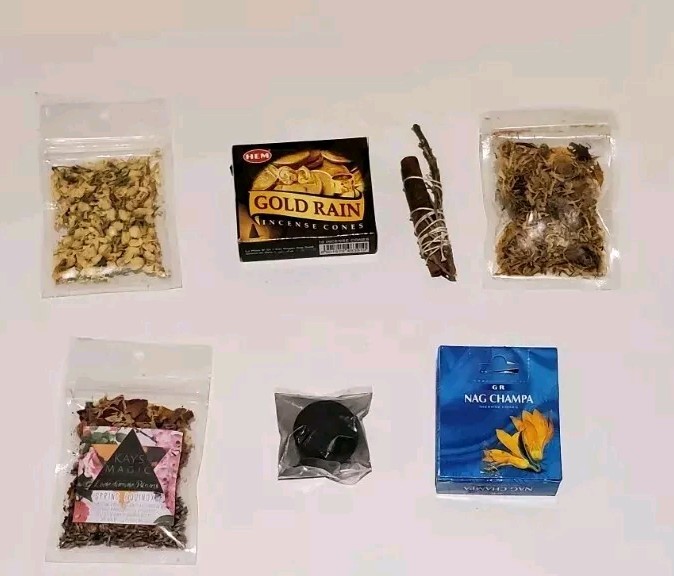 Witchcraft Wiccan Metaphysical Supply Bundle Supplies New Age Zen Dried Flowers