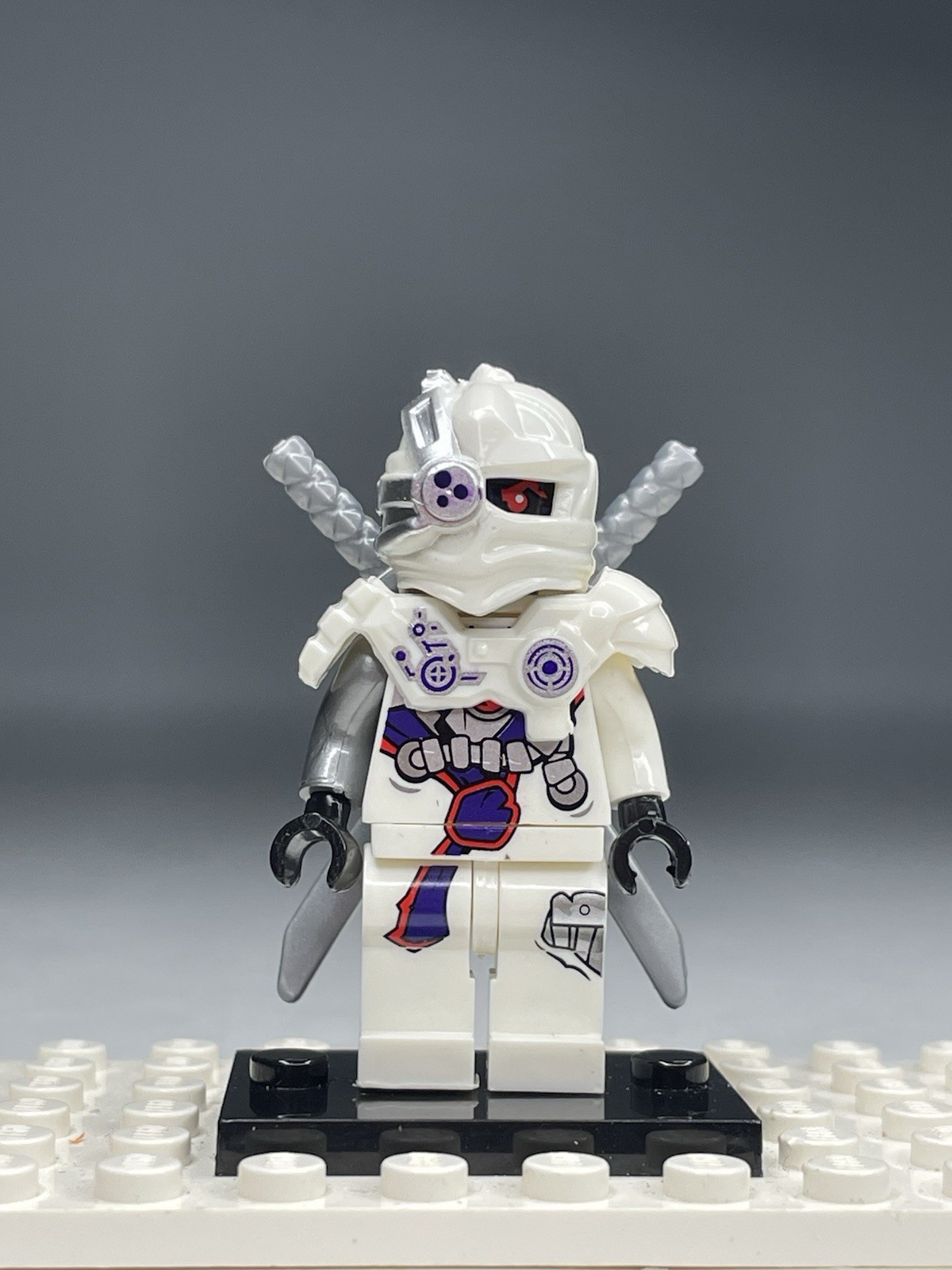 NEW Ninjago White Nindroid Sentry General Cryptor Custom Lego Minifigure Limited