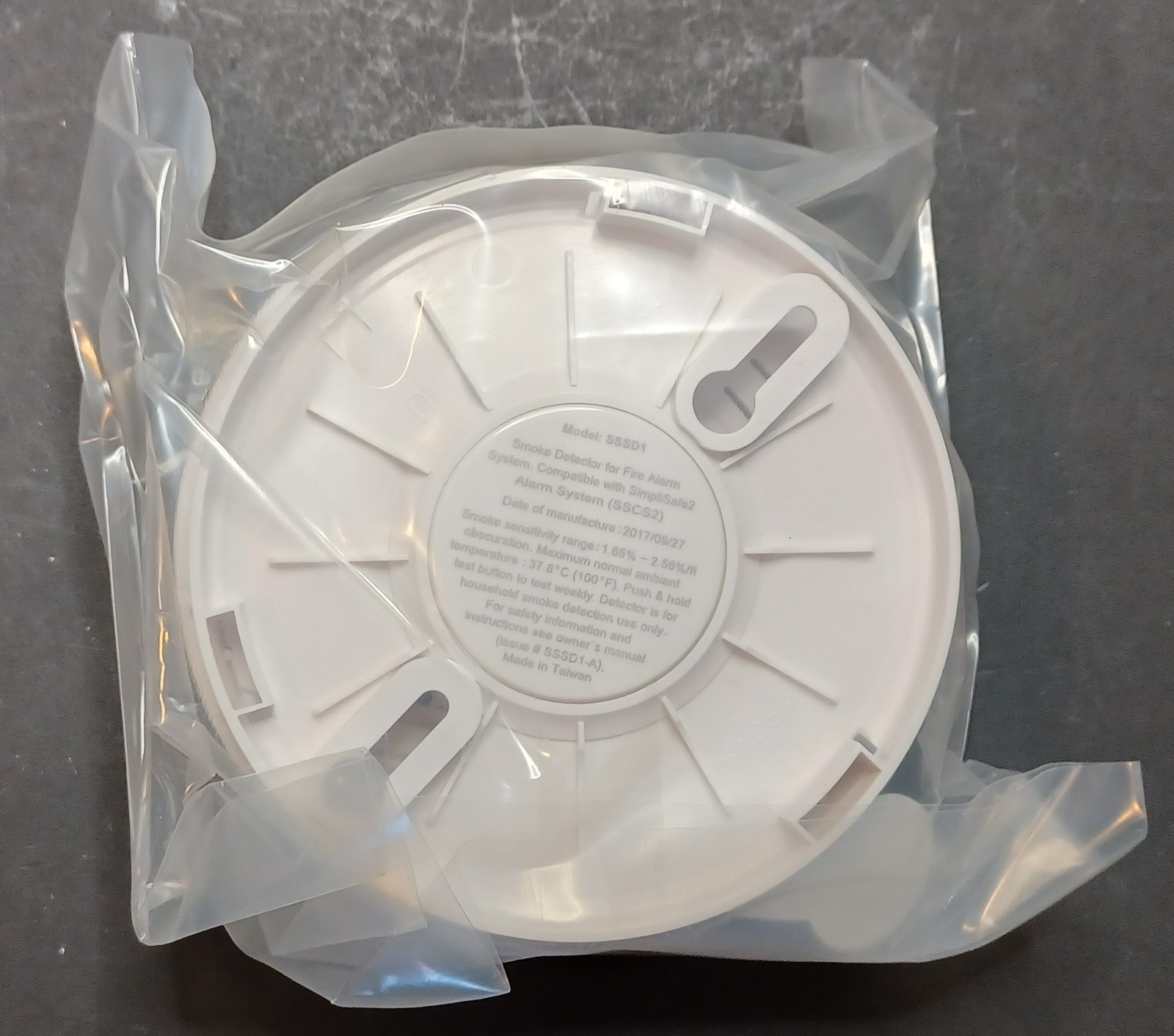 SimpliSafe SSSD1 Smoke Detector 1FA6K 1st Generation Complete