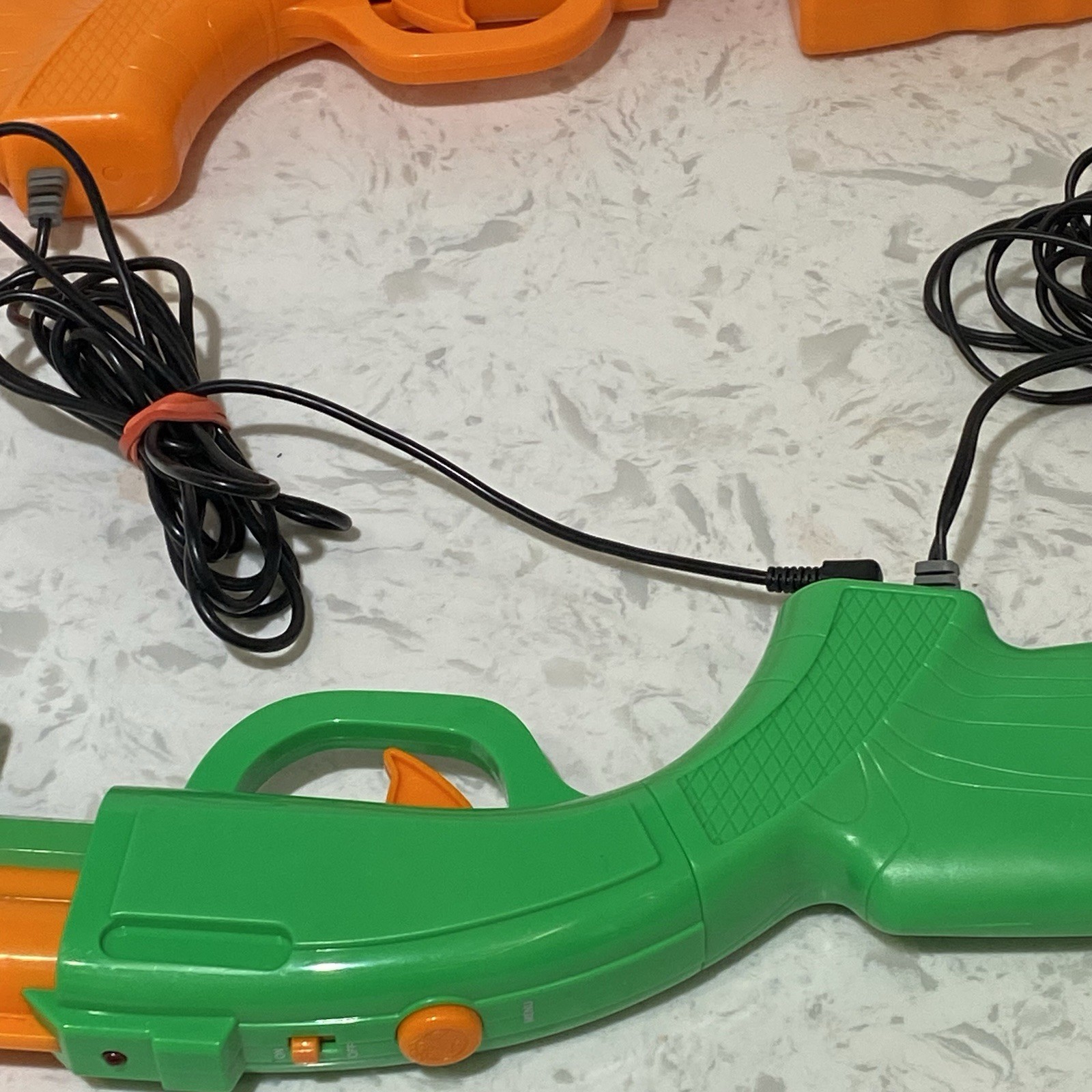 Big Buck Hunter Pro 2 Gun Multi-Player Plug & Play TV Arcade Game Works