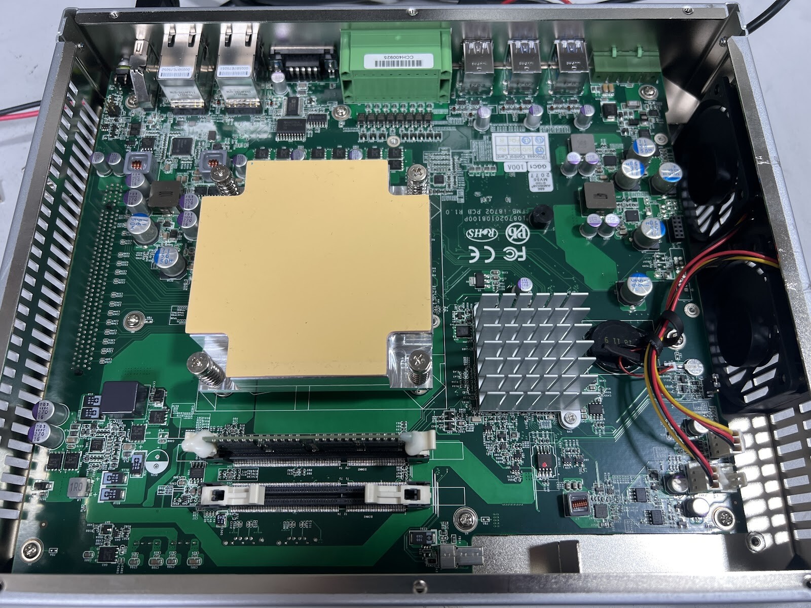 ARBOR Technology EAGLE-8701 Machine Vision Controller W/ Intel i5-4590T 8GB RAM