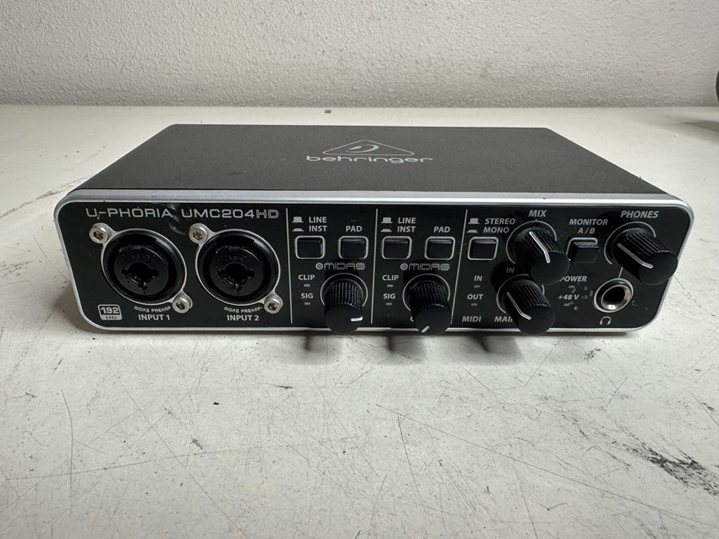 Behringer U-Phoria UMC204HD USB Audio Interface (Pre-Owned)
