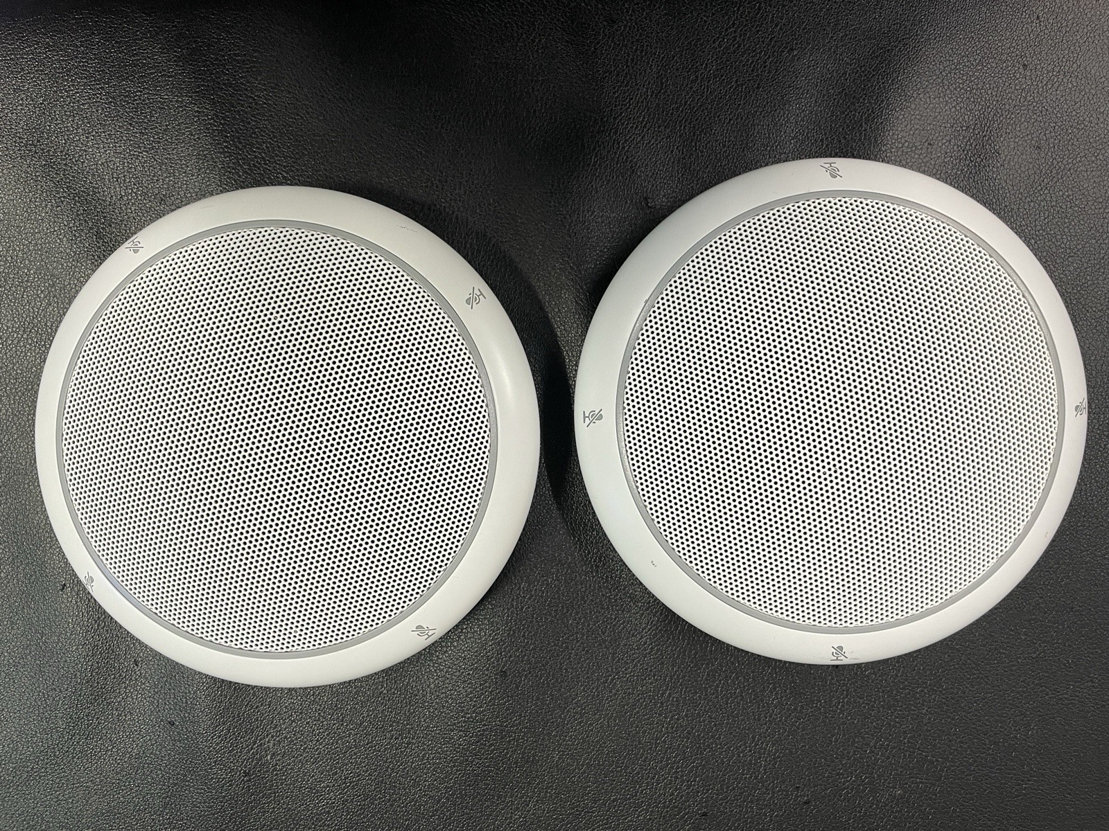 Shure MXA310W Microflex Advance Table Array Microphone — White — Dante/PoE