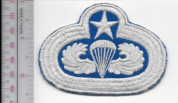 US Air Force USAF Senior Parachutist Wings Airborne Qualification NO TARIFF