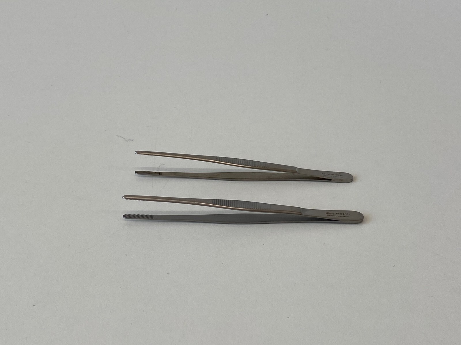 L35: Lot of 2 Konig 10.102.16 Forceps