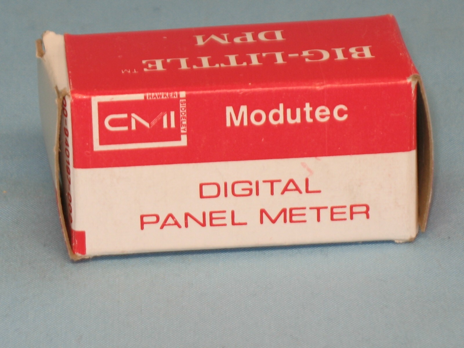 MODUTEC ~ MODEL # BL40030101 ~ DIGITAL PANEL METER ~ NOS