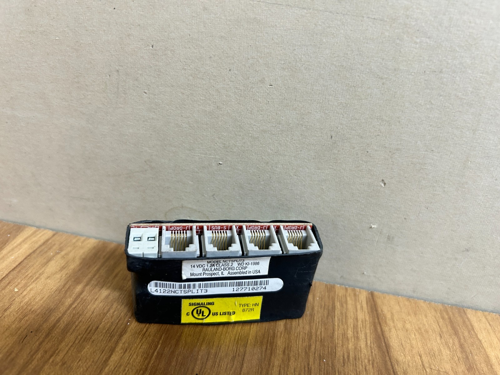 Rauland NCTSPLIT3 Control Station Splitter