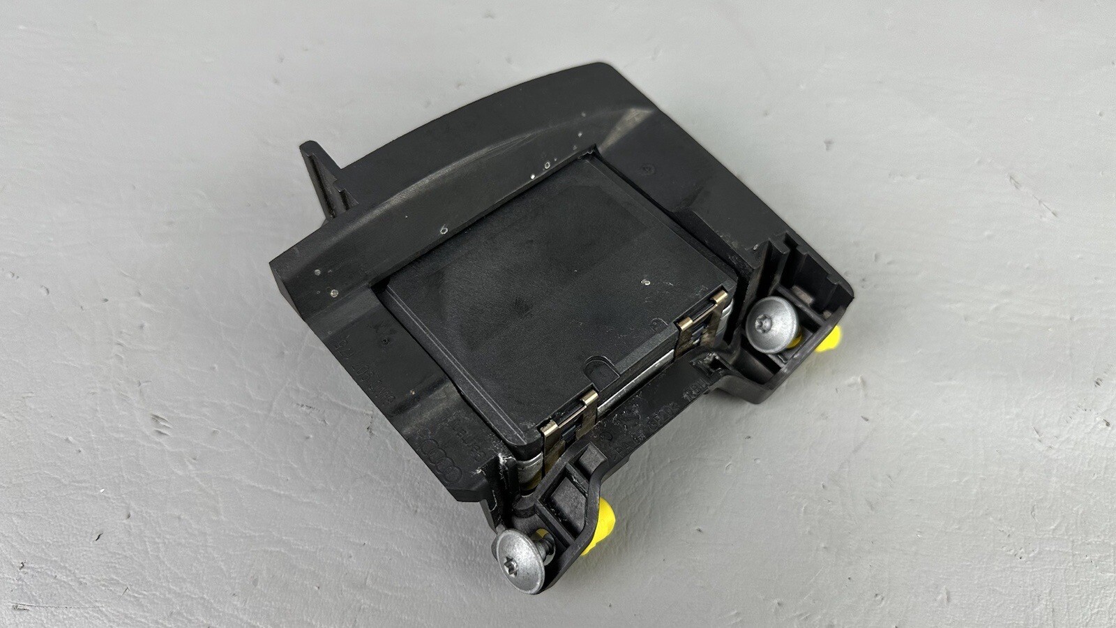 2018-2019 AUDI A4 A5 Q7 S5 RS5 REAR LEFT BLIND SPOT SENSOR CONTROL MODULE OEM