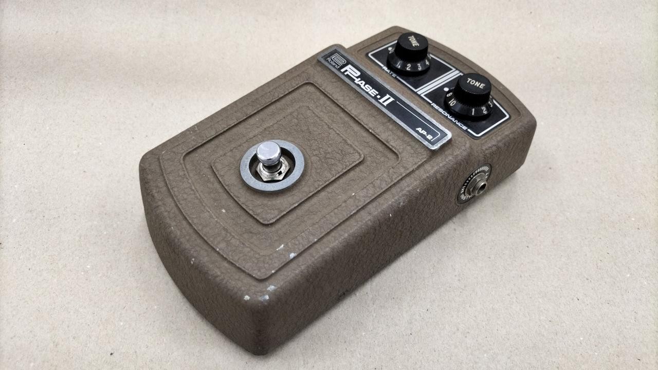 ROLAND AP-2 PHASE-II Effect Pedal