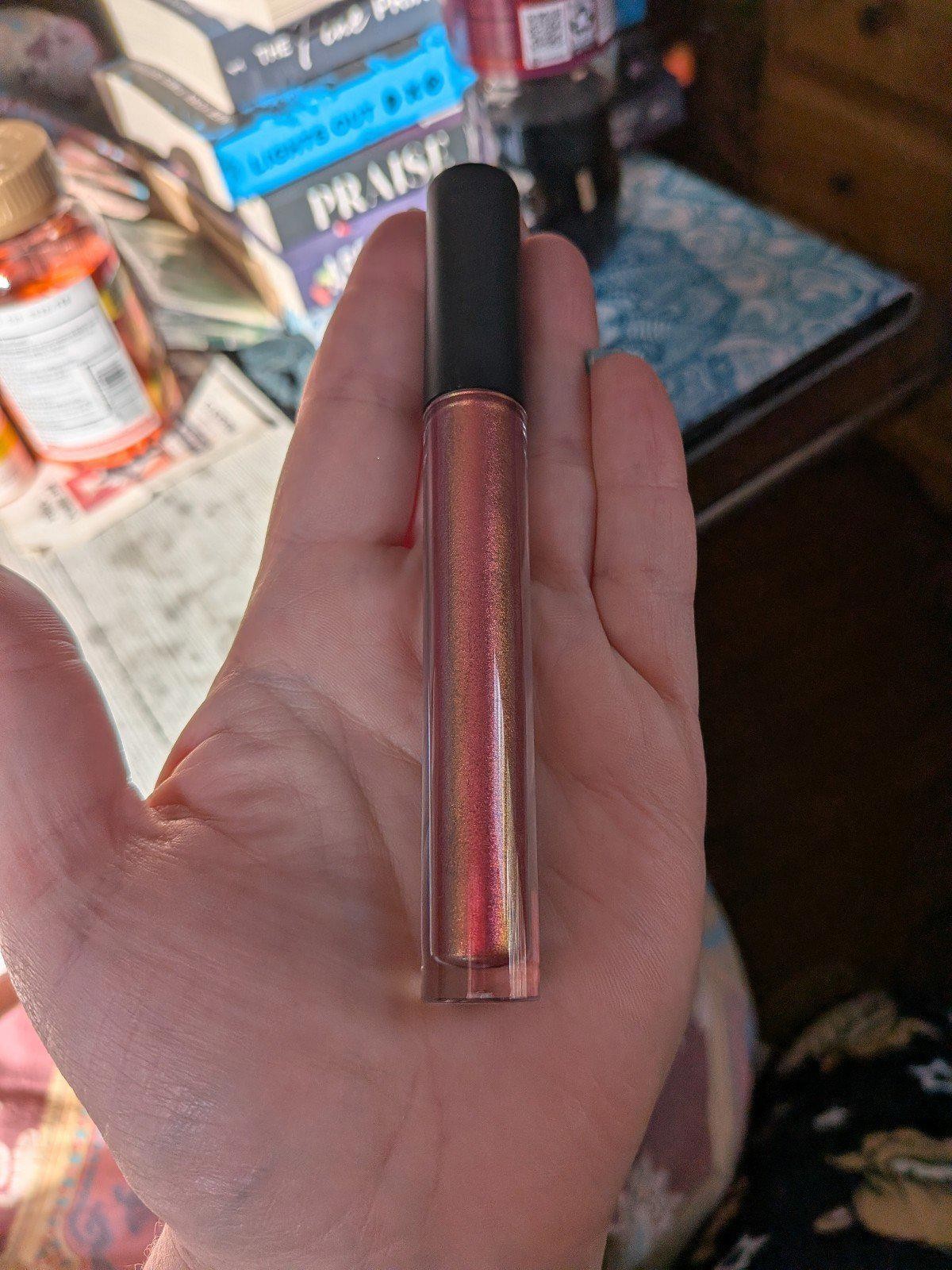 Notoriously Morbid metallics liquid lipstick Pixie Ring Deep Shimmer Mauve