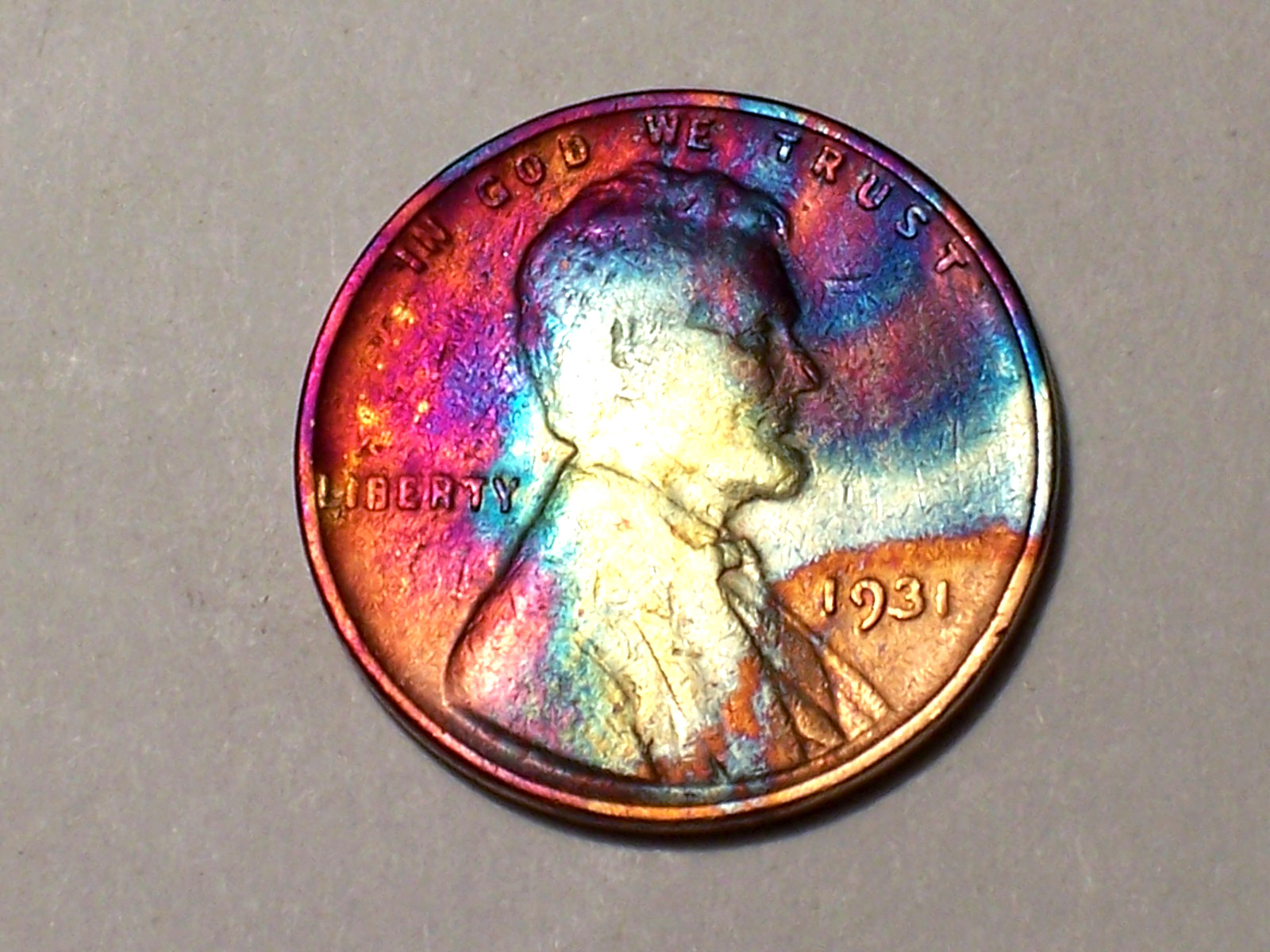 1931-P  @   Awesome" Reddish/silver hue on this old  Lincoln Penny. #386