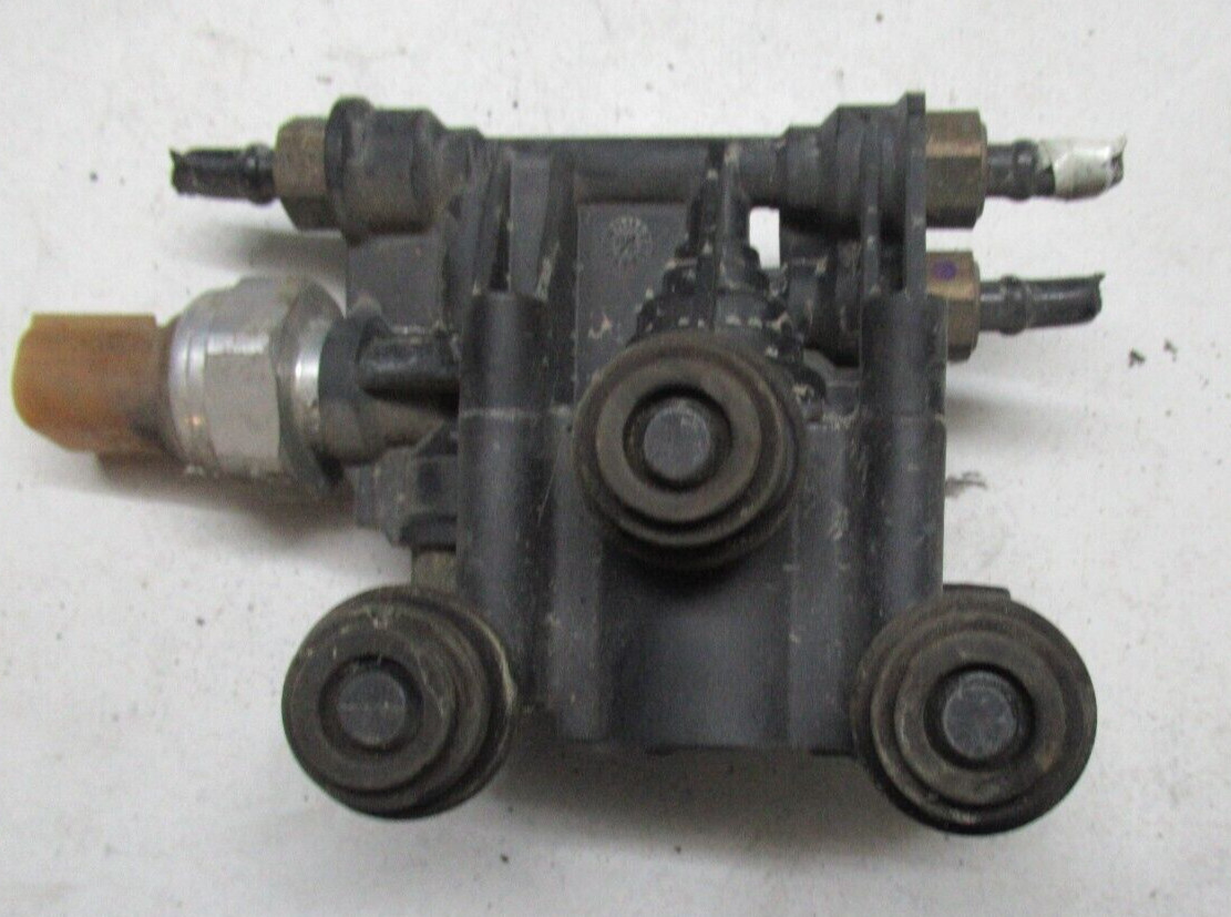 RANGE ROVER SPORT L320 2006 2.7 TDV6 AIR SUSPENSION VALVE CENTER