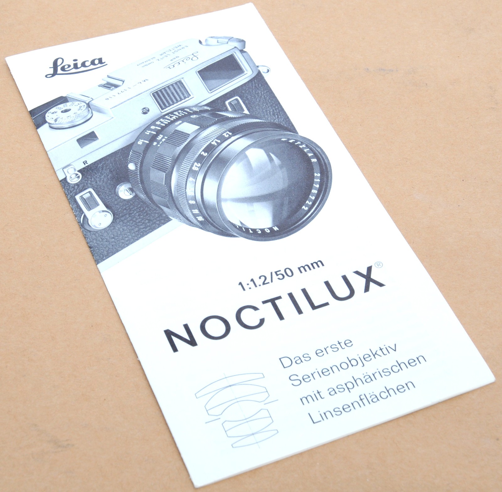 @ Vintage Leica Wetzlar Brochure Noctilux M 50mm F/1.2 in German 110-79