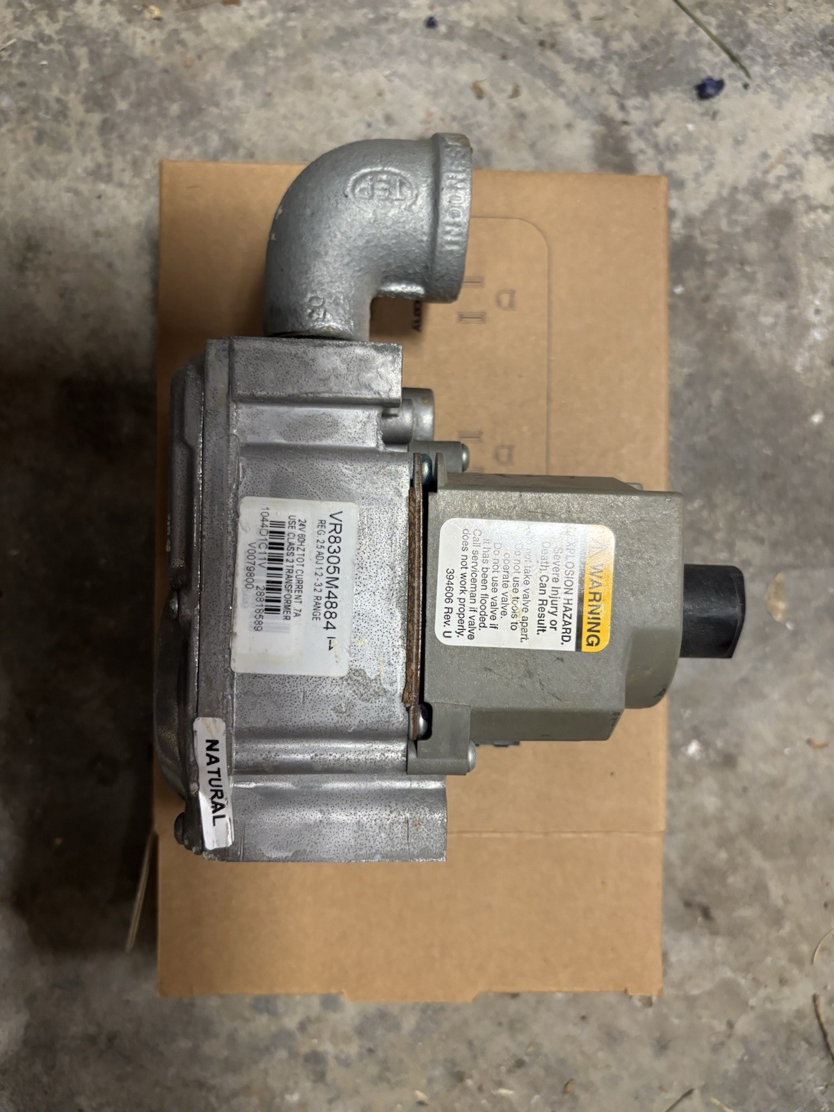 Honeywell VR8305M4884 Natural Gaz Valve