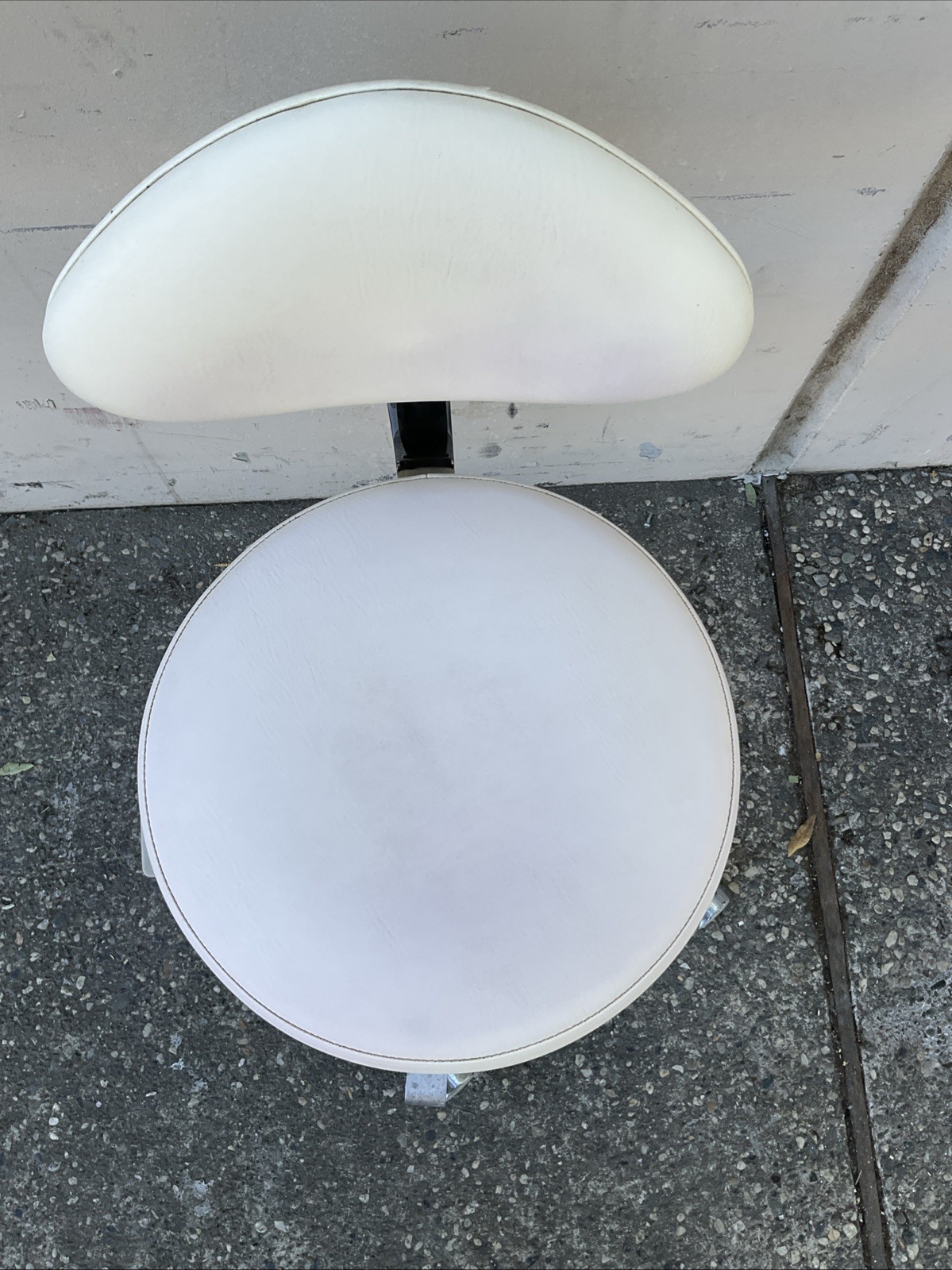Brewer Design Dental Assistant Chairs Stools