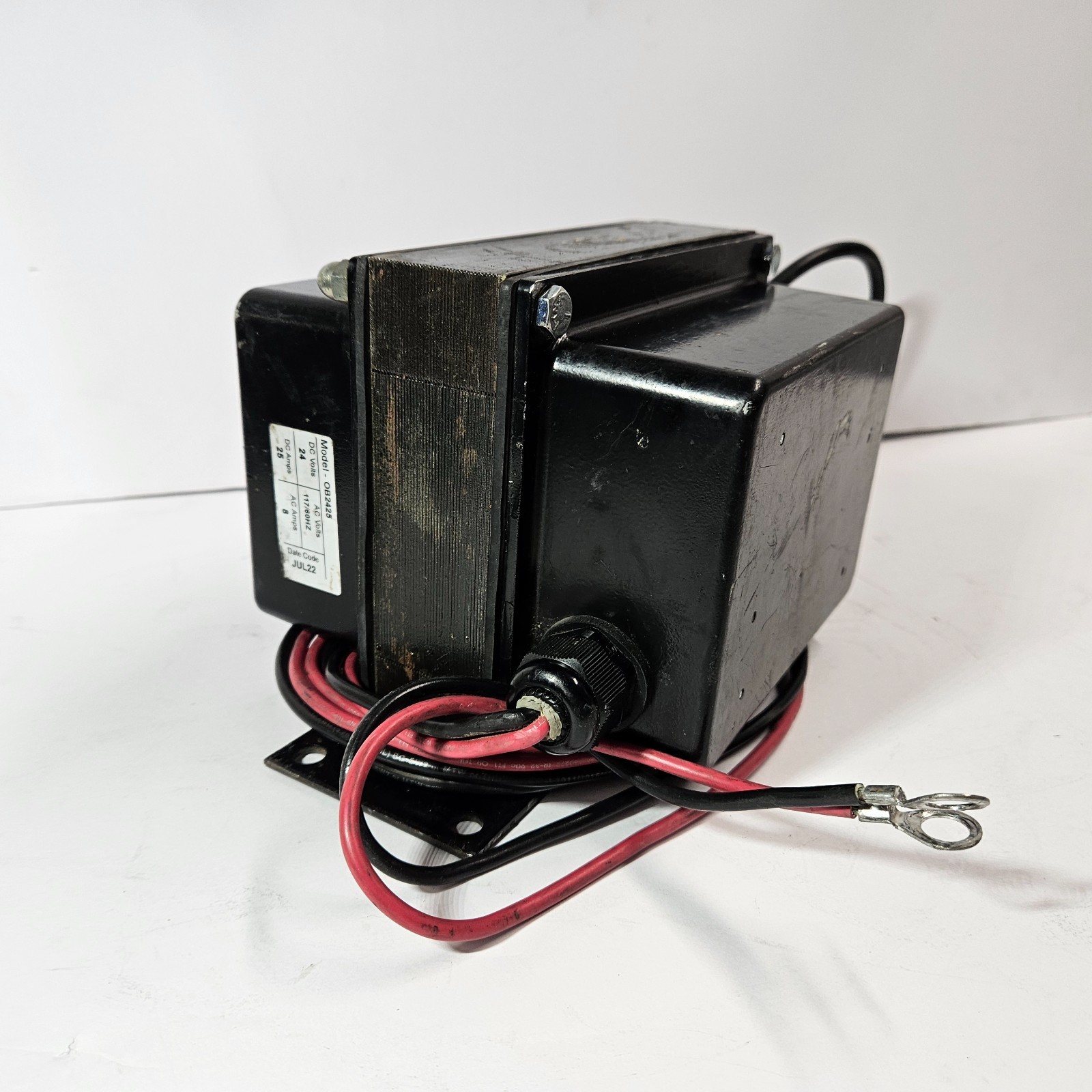 JLG CHARGER, BATTERY 24 V 25A OB2425