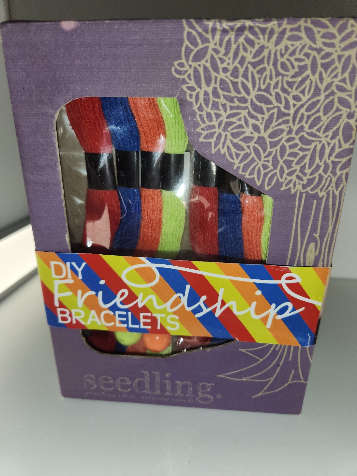 ONE SEEDLING DIY MAKE YOUR OWN FRIENDSHIP BRACELETS KIT