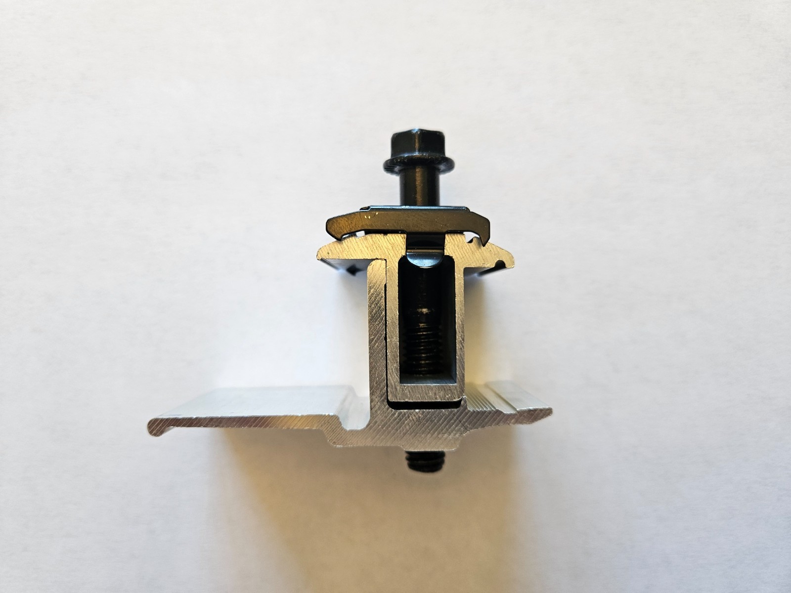 SnapNrack 242-10011 TopSpeed Clamp Solar Panel Module Mount Railless Bonding
